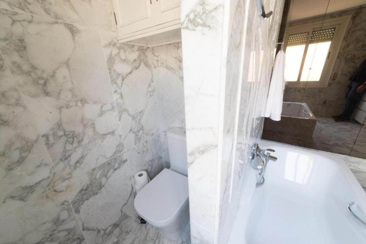 Moonkey - Apartamento El Mercado Alicante Kültér fotó